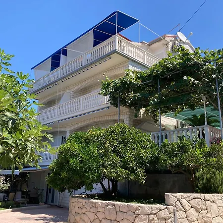 Istuk Trogir
